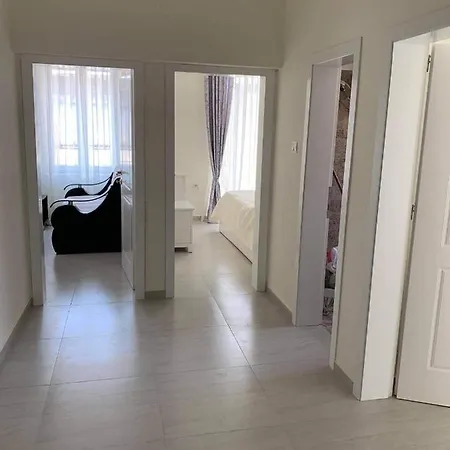 Airbnb * Korce